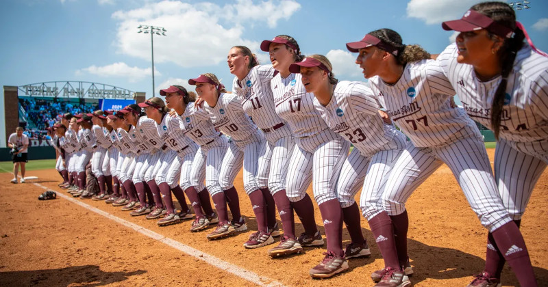 College softball team
